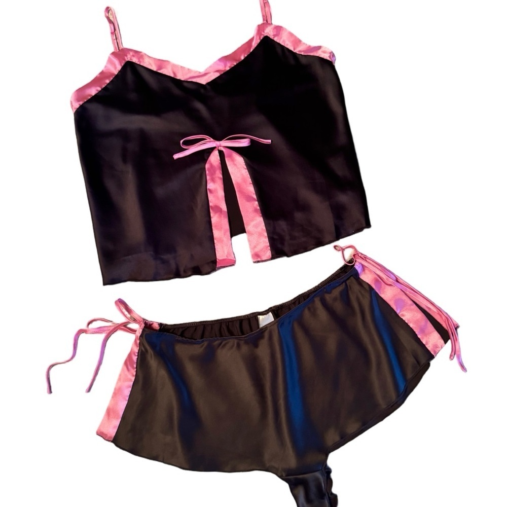 PajamaGram Black & Pink Satin camisole & short sleep set size medium